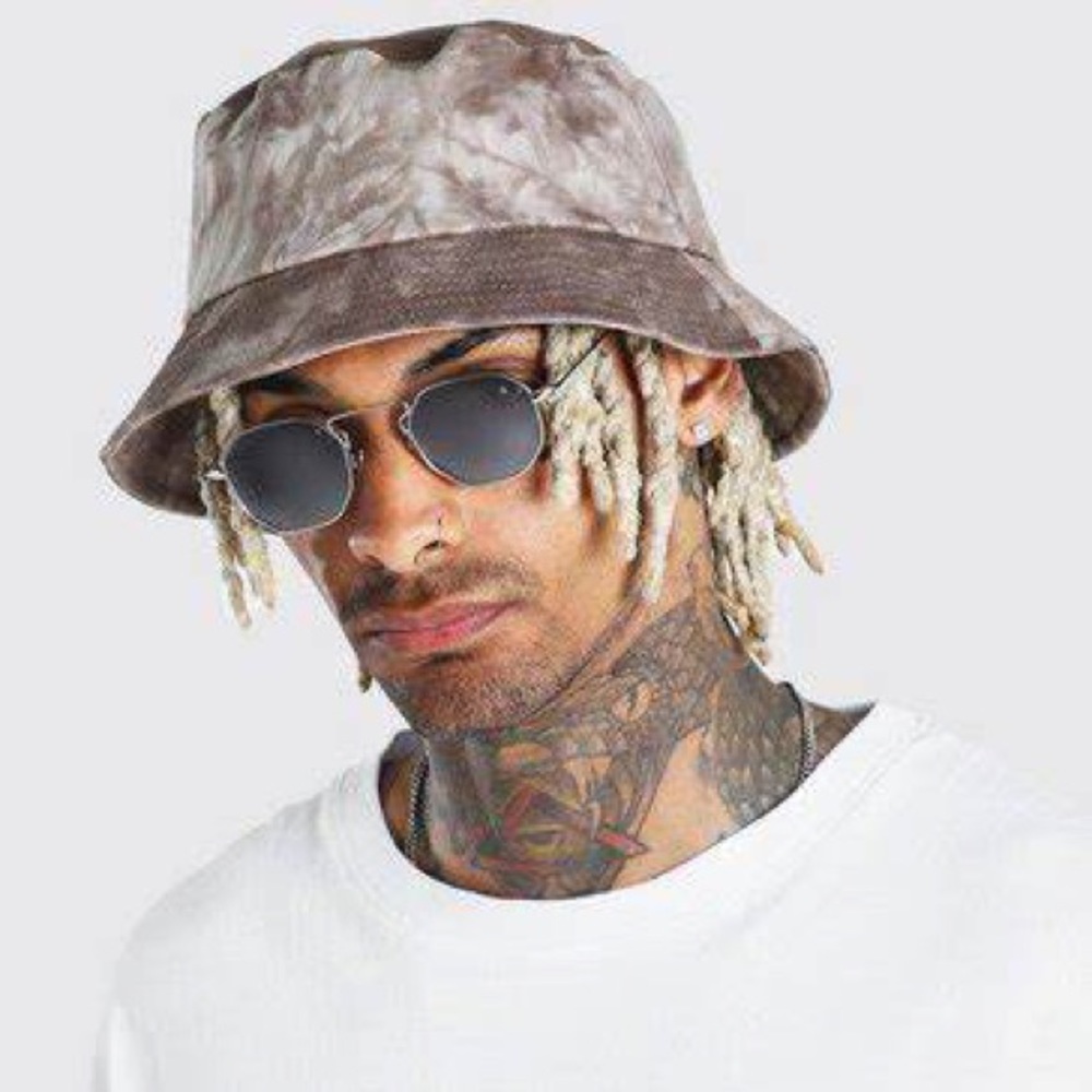 Boohoo men brown tie dye bucket hat!
